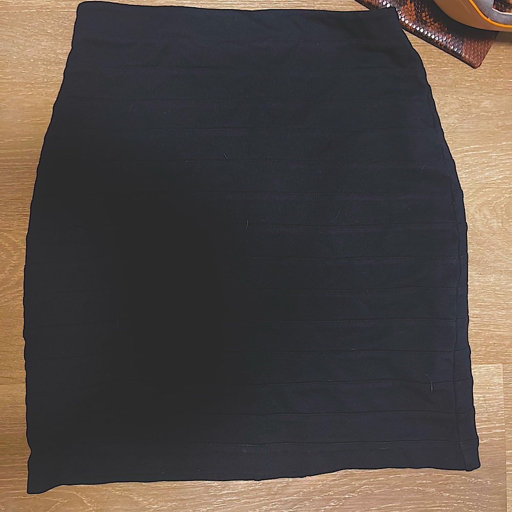 Express black mini skirt size 2